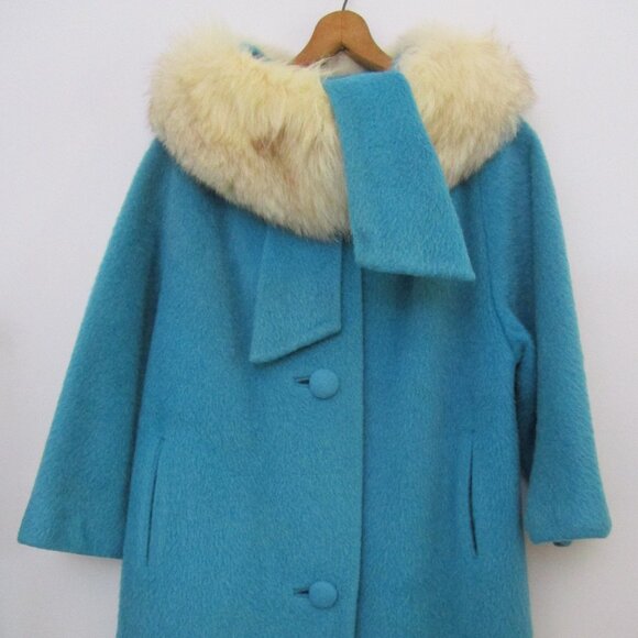 Luxury vintage 60s Teal Coat Mohair Wool Fox Fur Collar Leather Gloves - Picture 1 of 16